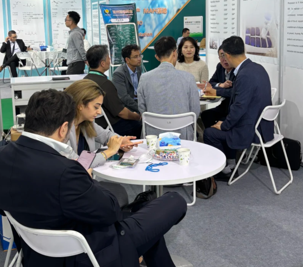  Huarong People attended 2026 CPHI Shanghai